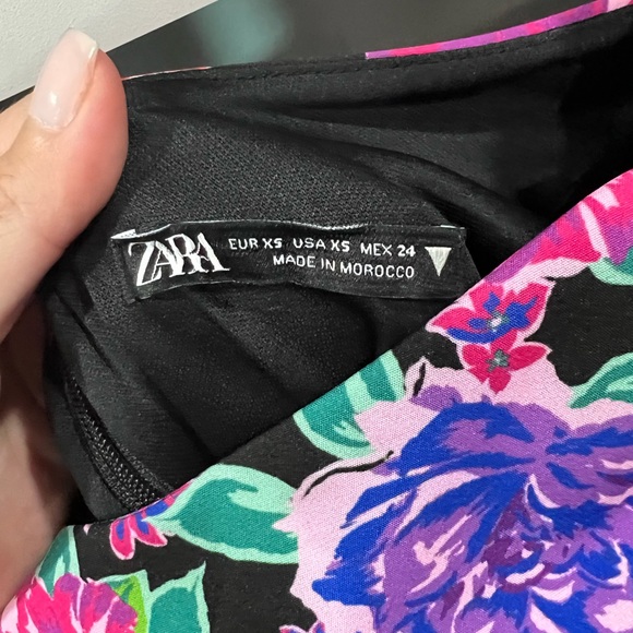 Zara colorful puff sleeve mini dress - Picture 3 of 4